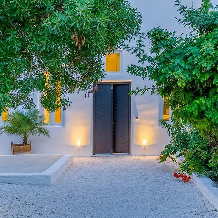Апарт отель Euphoria Chora Naxos Naxos City Экстерьер фото